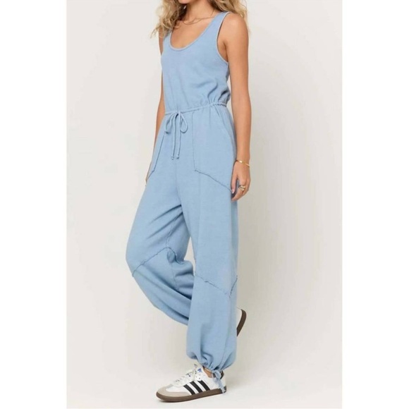 NEW PROJECT SOCIAL T Journey Tie Front Jumpsuit Blue Sky Size Medium - Picture 2 of 3